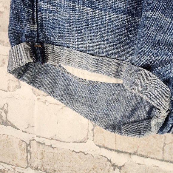 Abercrombie & Fitch Button Fly  Cotton Jean Short Cuff Medium Wash Size 4/27 - Picture 6 of 11